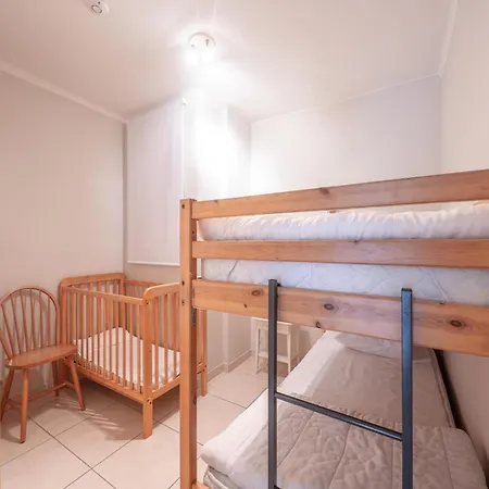 Apartman In With Sea Views