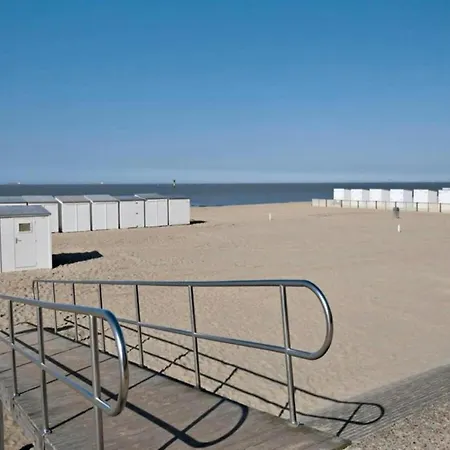 Apartman In With Sea Views *