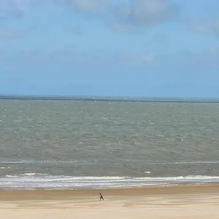 In With Sea Views דירה *