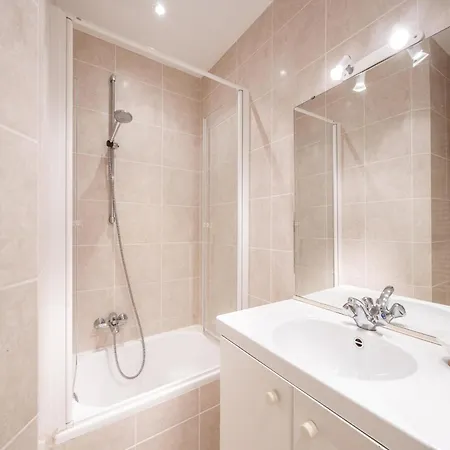 In With Sea Views * קנוקה-הייסט